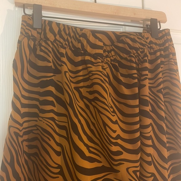 Pure Navy Animal Print Orange & Black Skirt - Picture 2 of 9